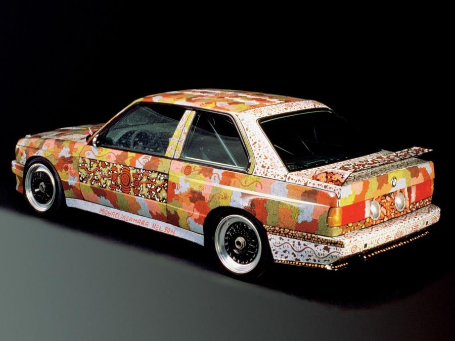  BMW M3 Art Car by Michael Jagamara Nelson 1989 года  (фото 4 из 9)